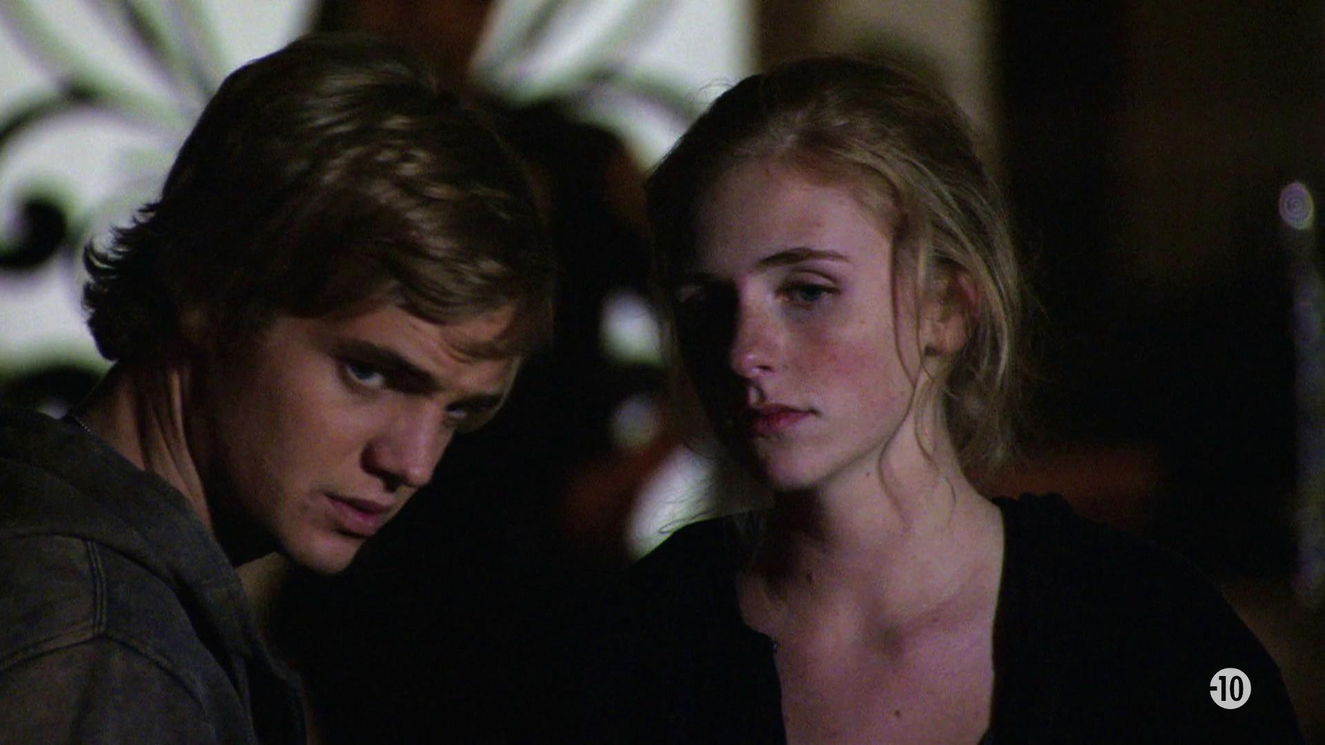 S1 E8 - Le poids du passé