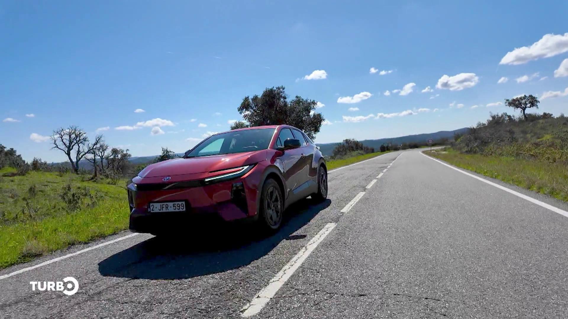 Porsche : 911 Carrera T, Panamera Hybride et le novateur Macan, 3 motorisations, 3 philosophies