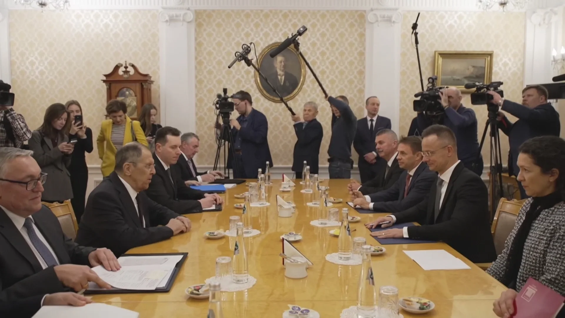 Házon kívül 2026-03-29