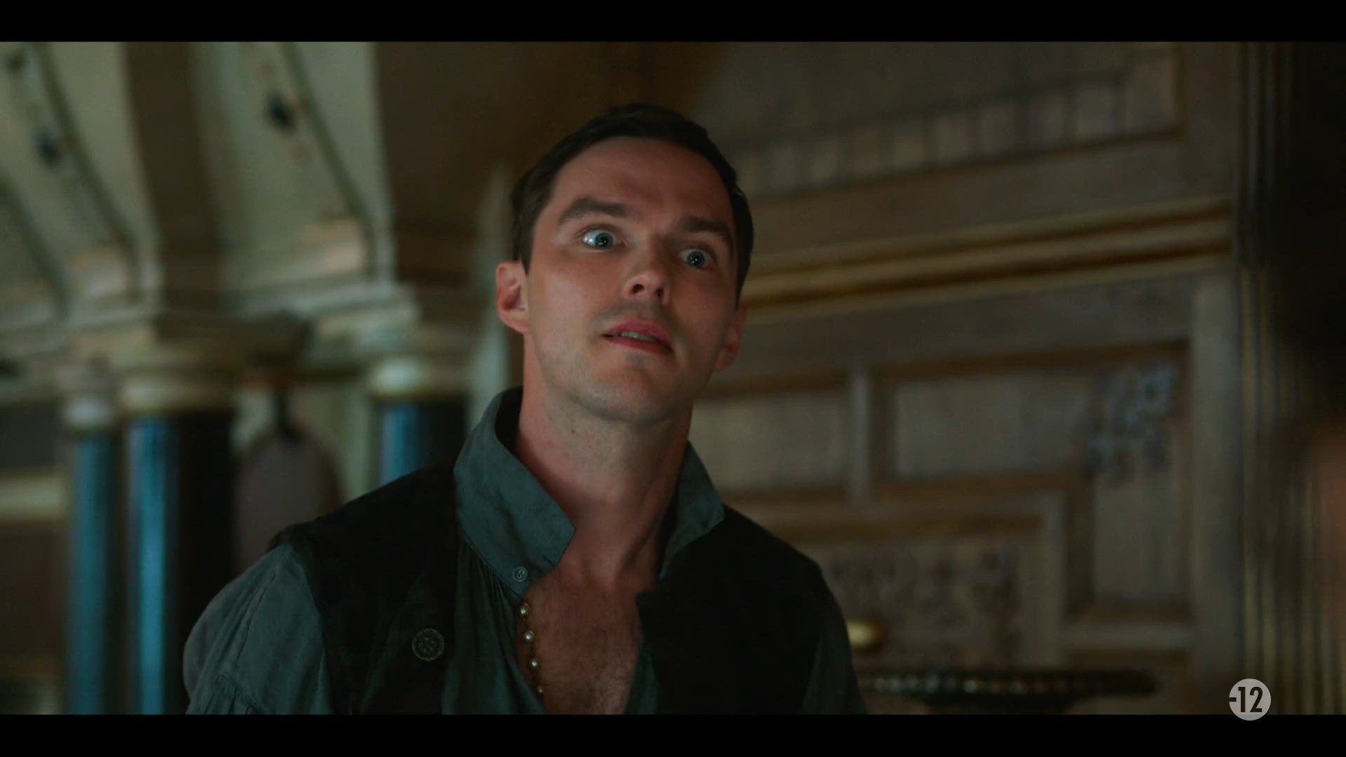 S2 E1 - À moi le trône !