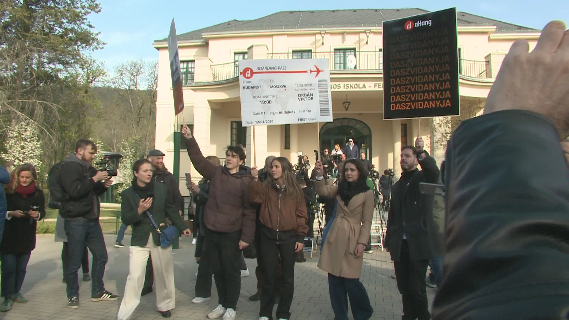 26-04-12 RTL Híradó