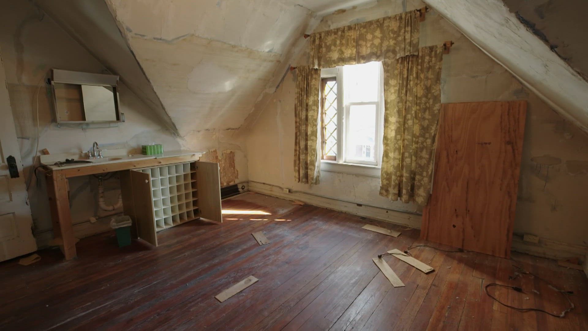 S5 E6 - Vieilles maisons et idées neuves