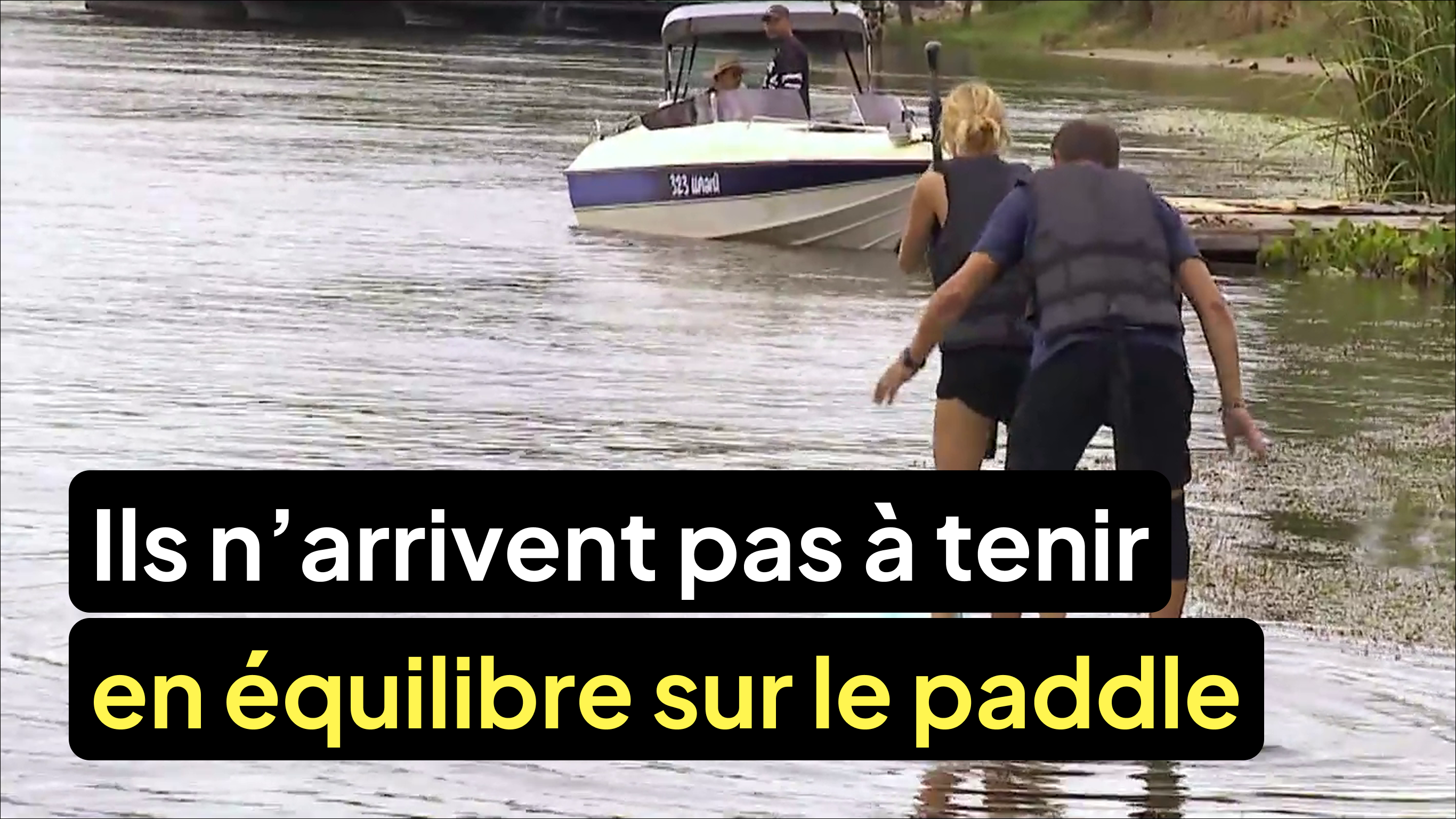 Ils n’arrivent pas à tenir en équilibre sur le paddle