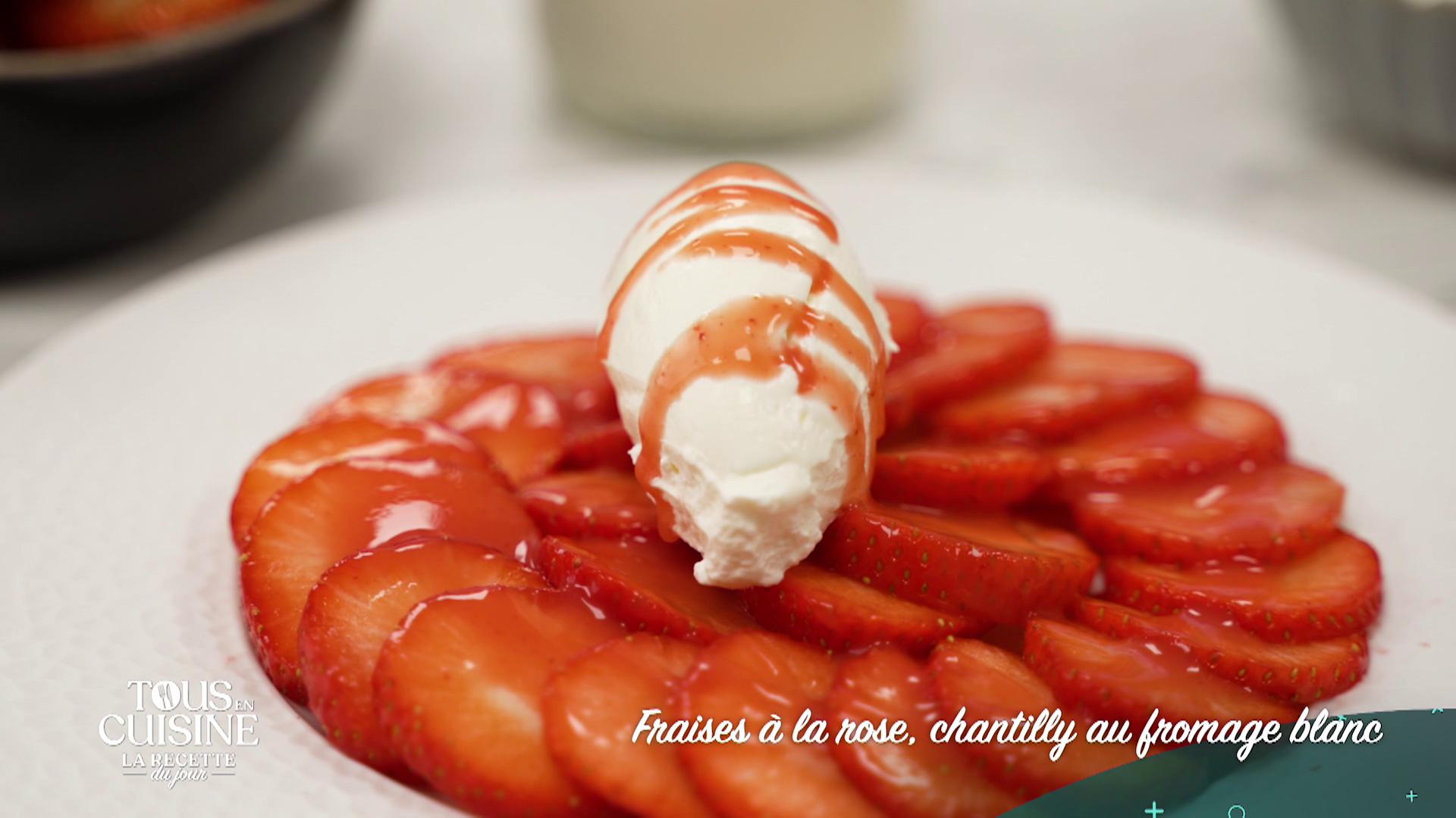 Fraises à l'eau de rose, chantilly au fromage blanc