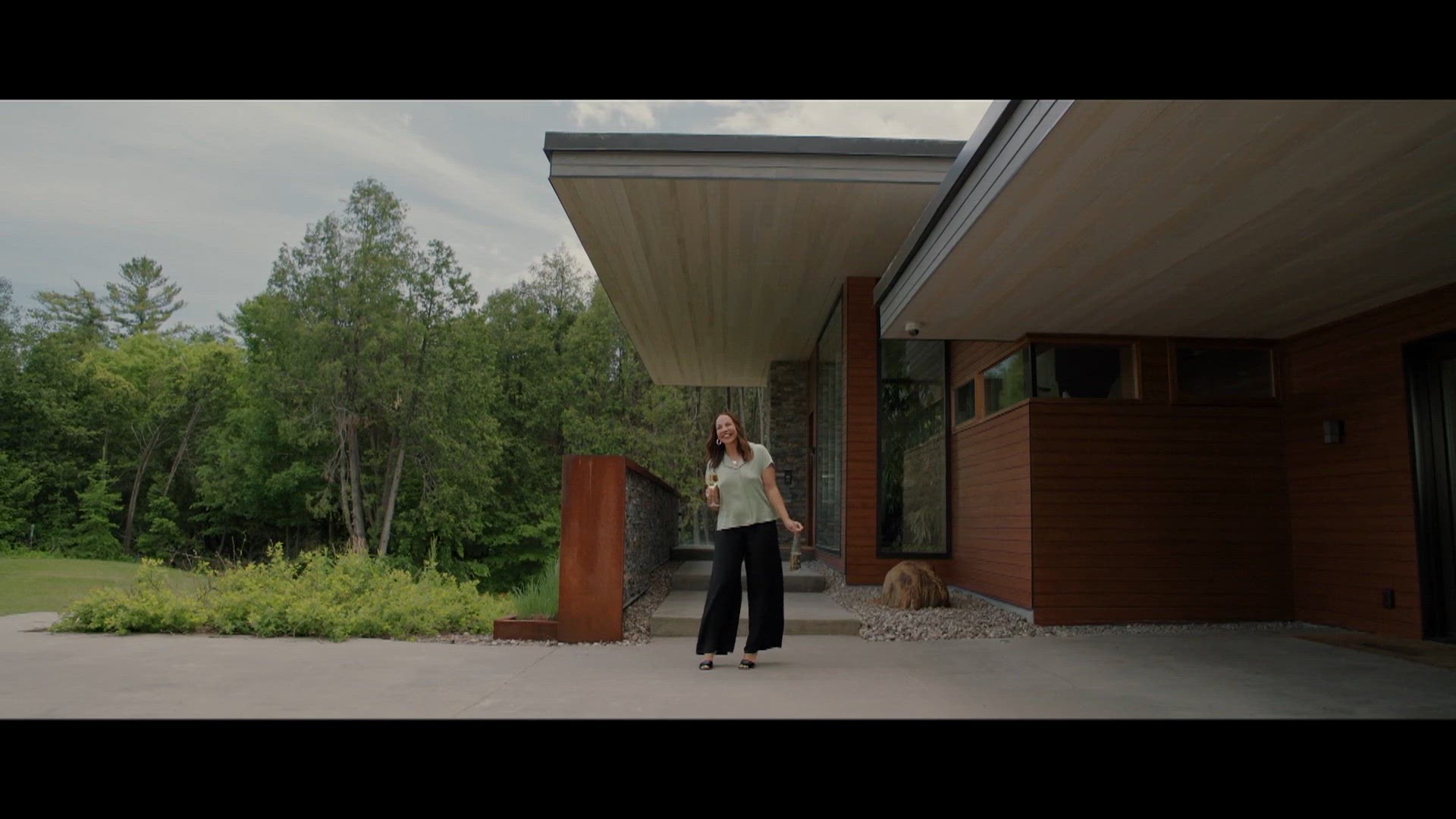 S2 E5 - Surprise !