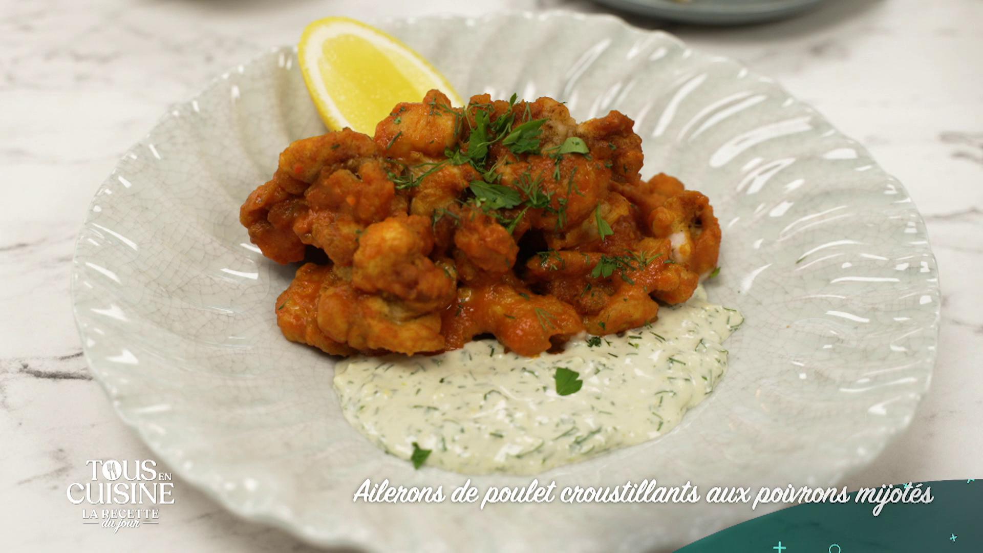 Ailerons de poulet croustillants aux poivrons mijotés