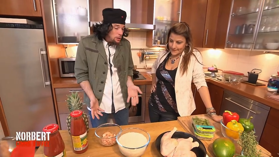 Charlie, discrimination de crevettes / Lizy, détournement de cuisine cubaine