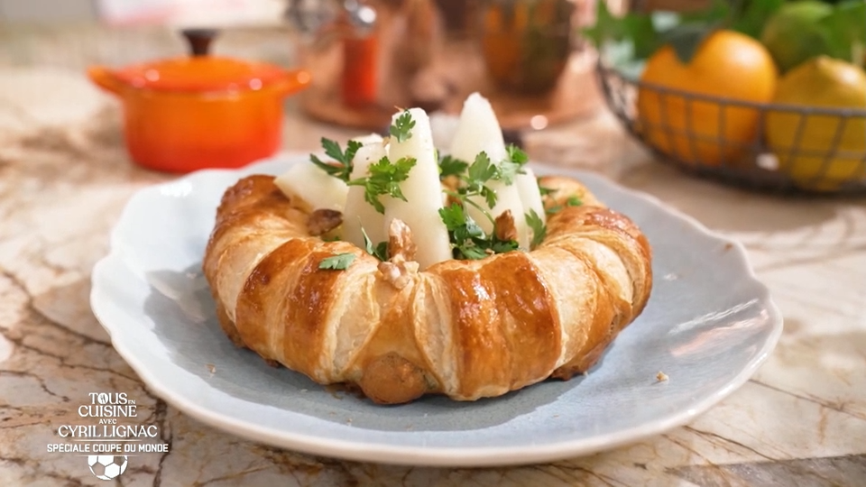 Feuilleté coulant de fromage et Poulet mijoté aux oignons