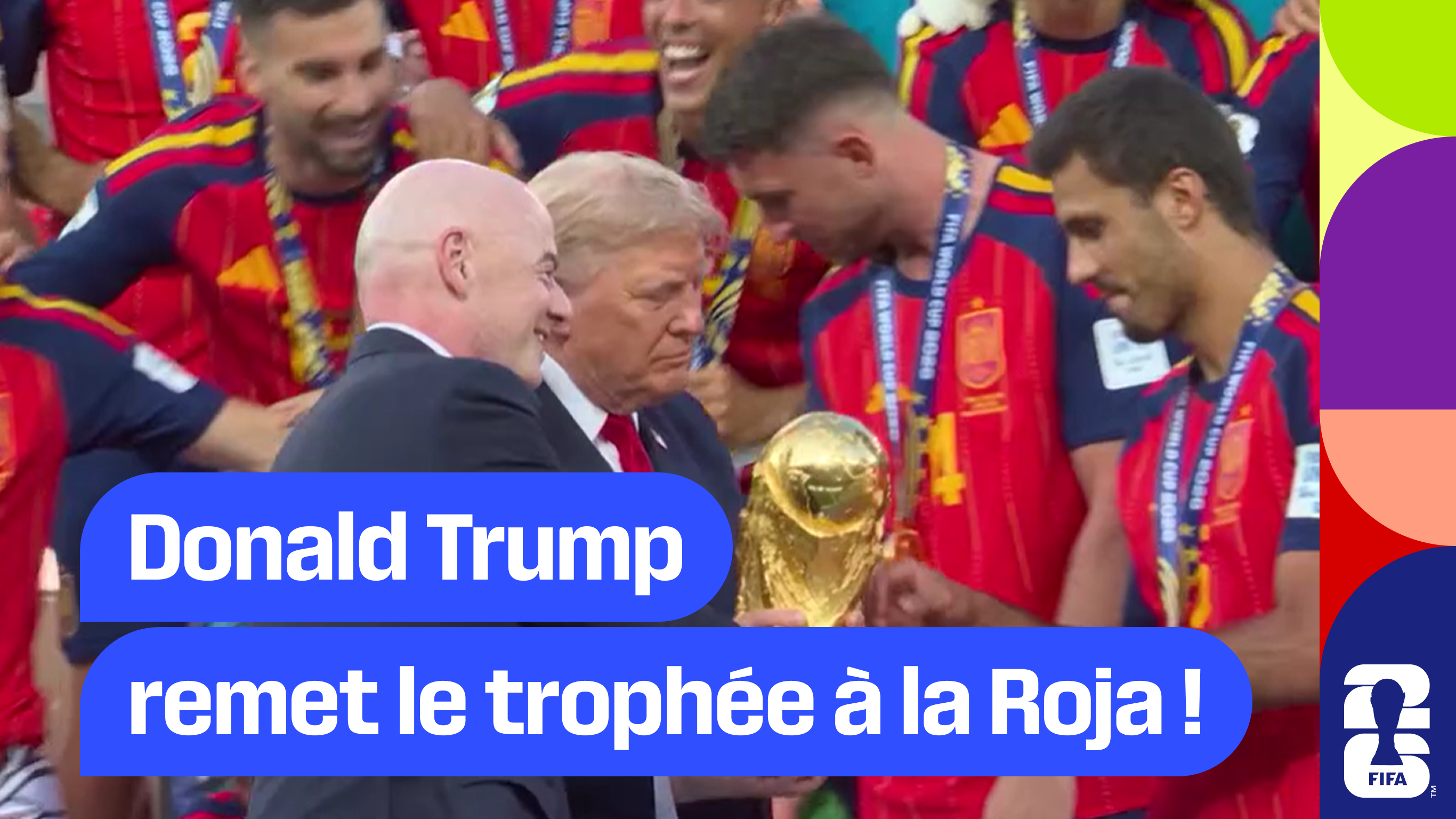 Donald Trump remet le trophée à la Roja !