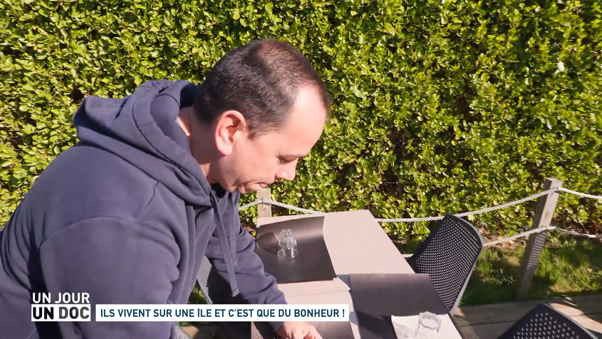 Ils vivent sur une île et c'est que du bonheur !