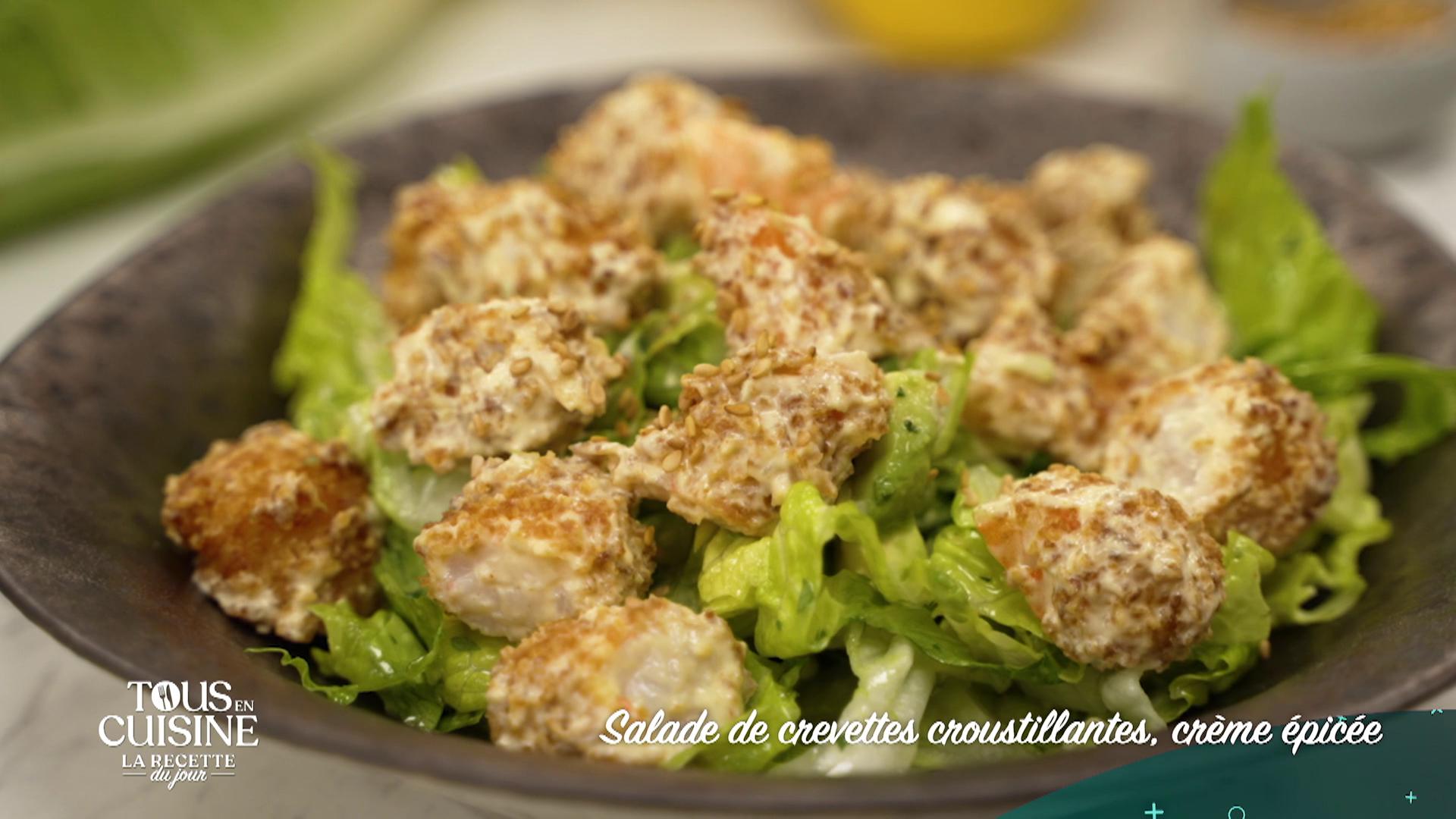 Salade de crevettes croustillantes, crème épicée
