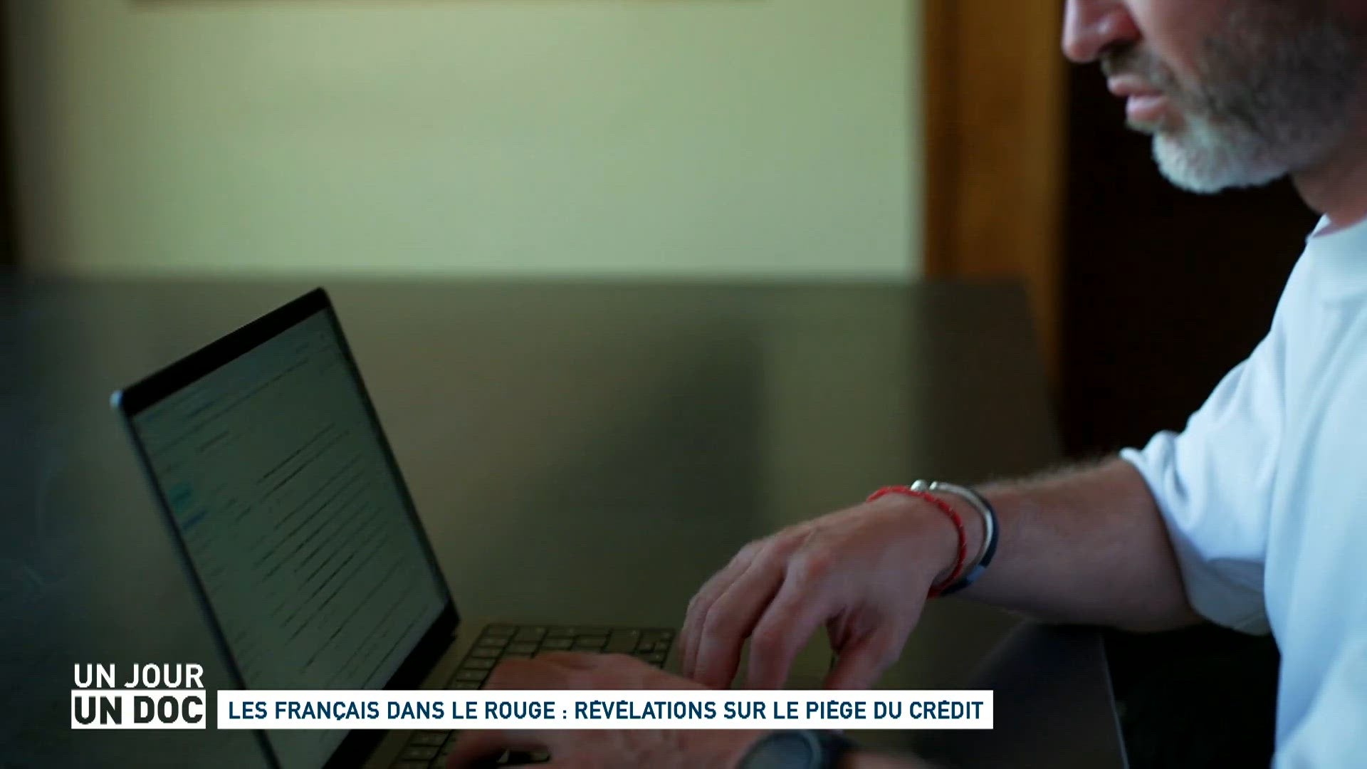 Les Français dans le rouge : révélations sur le piège du crédit (1/2)