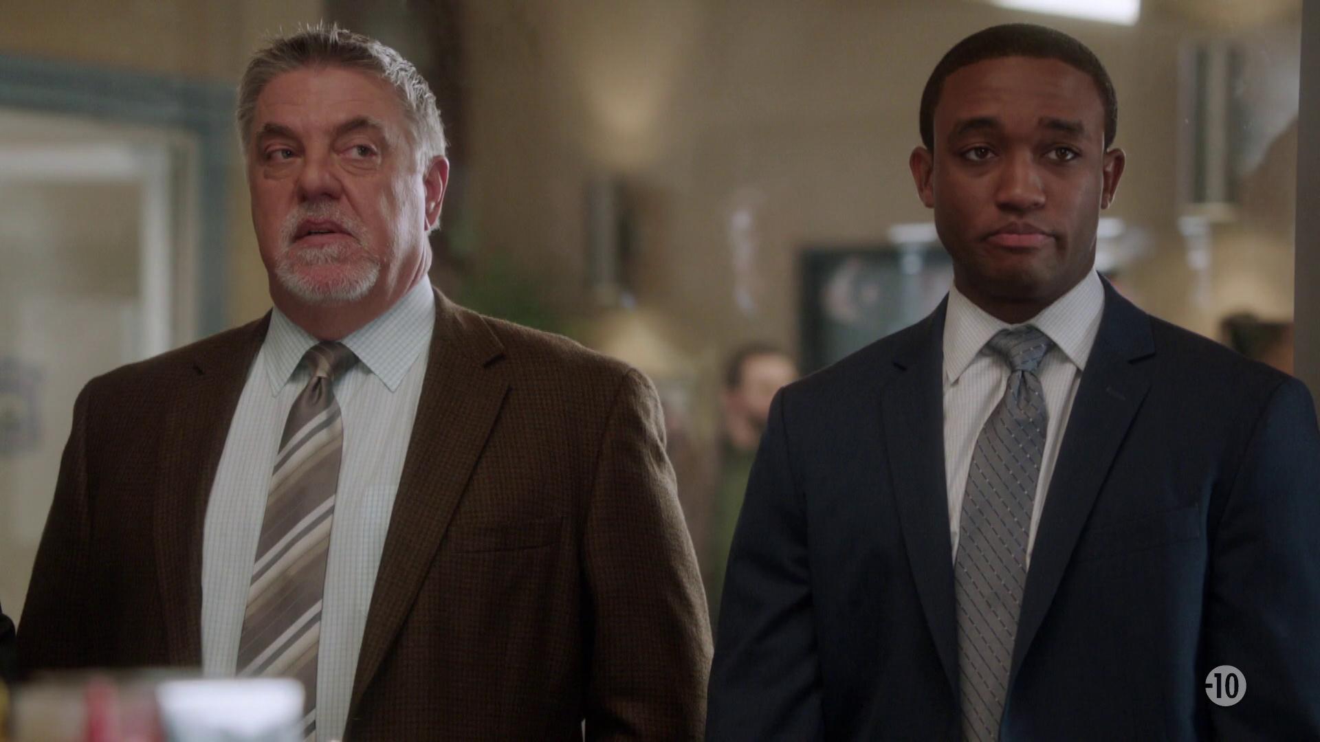 S3E12 - Du bestseller au cimetière