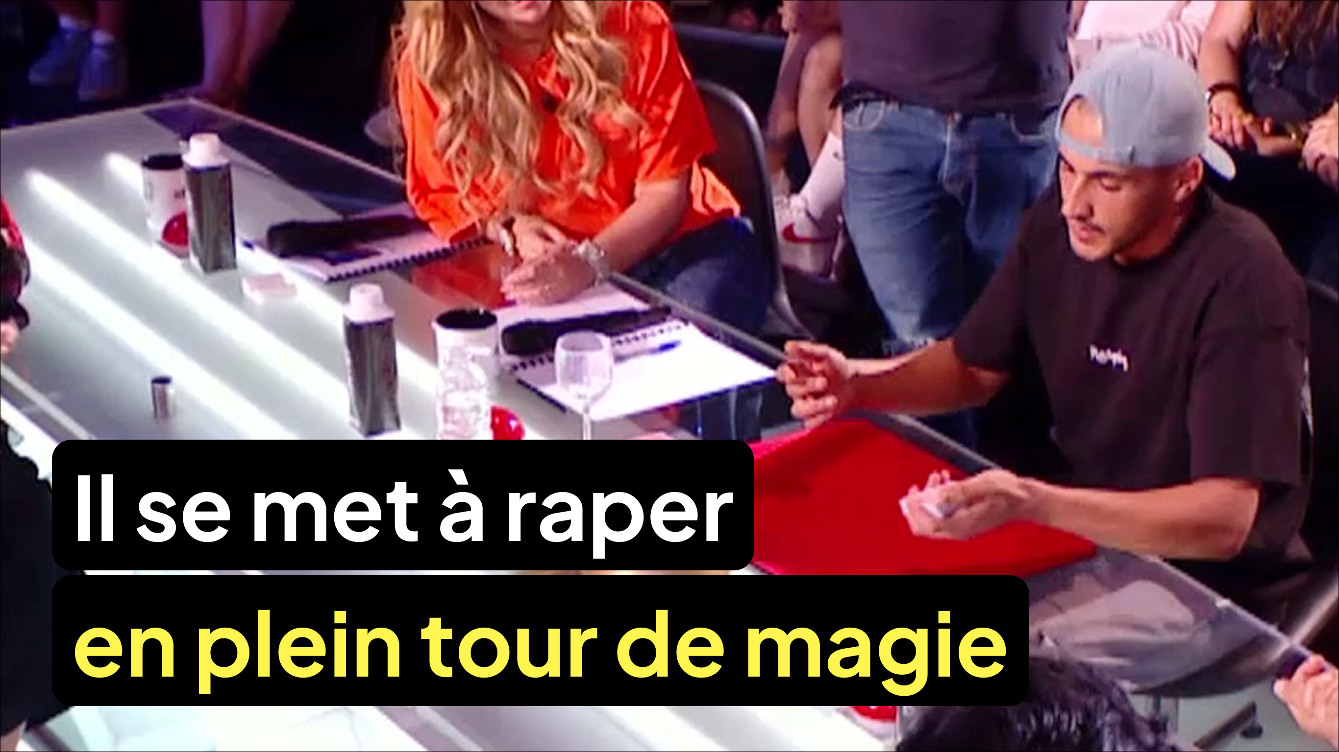 Il se met à raper en plein tour de magie