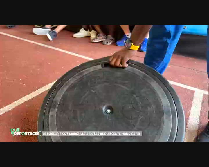 Le boxeur Bigot Marseille aide les adolescents handicapés