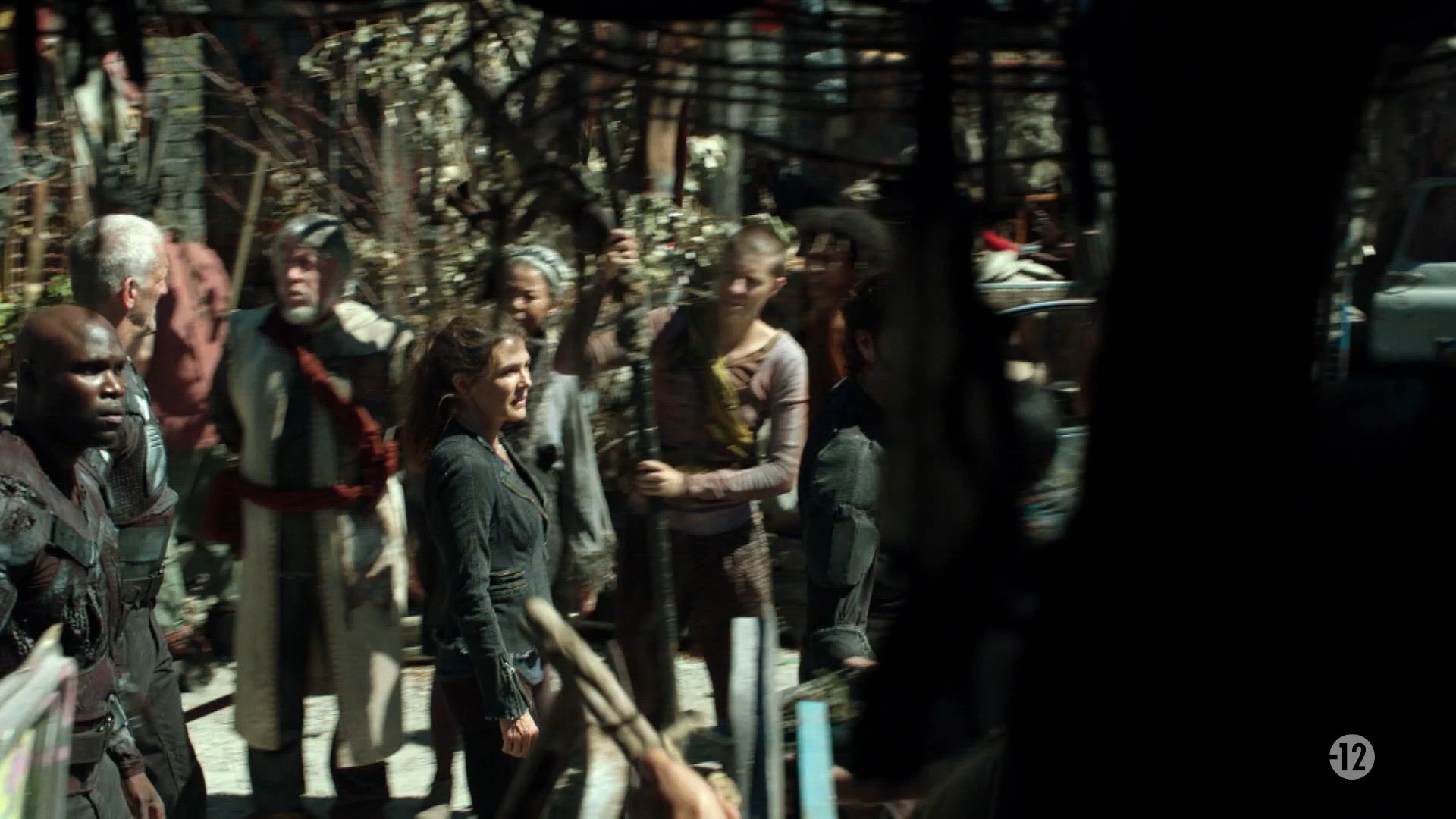S3 E3 - Le treizième clan