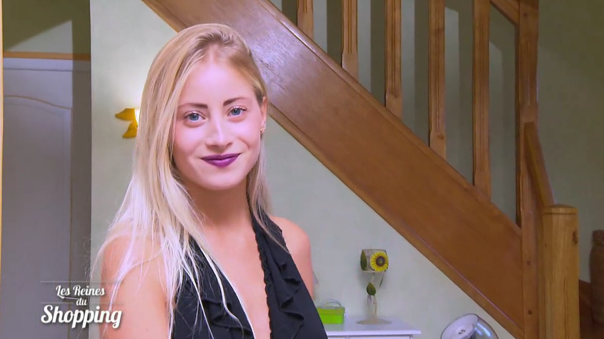 J1 : Originale avec une blouse