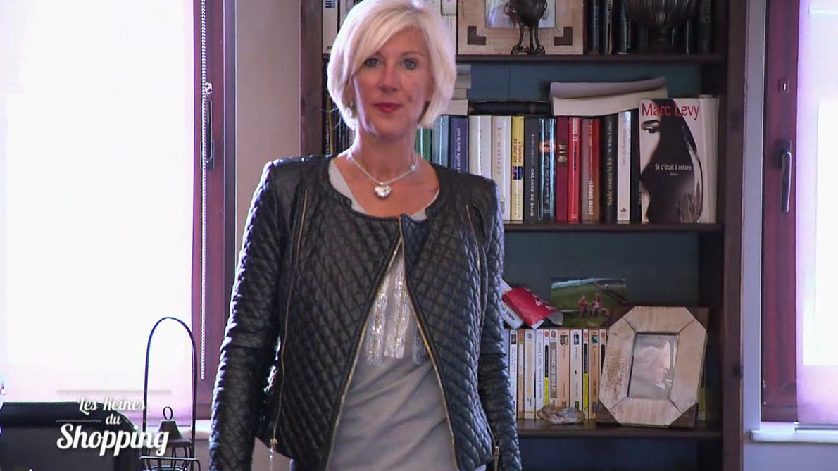 J4 : Originale avec une blouse