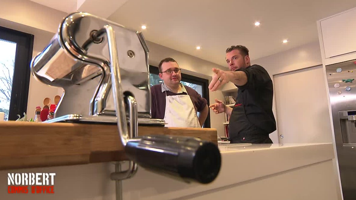 Mickaël, trahison de bolognaise / Steeve, contrefaçon d'omelette